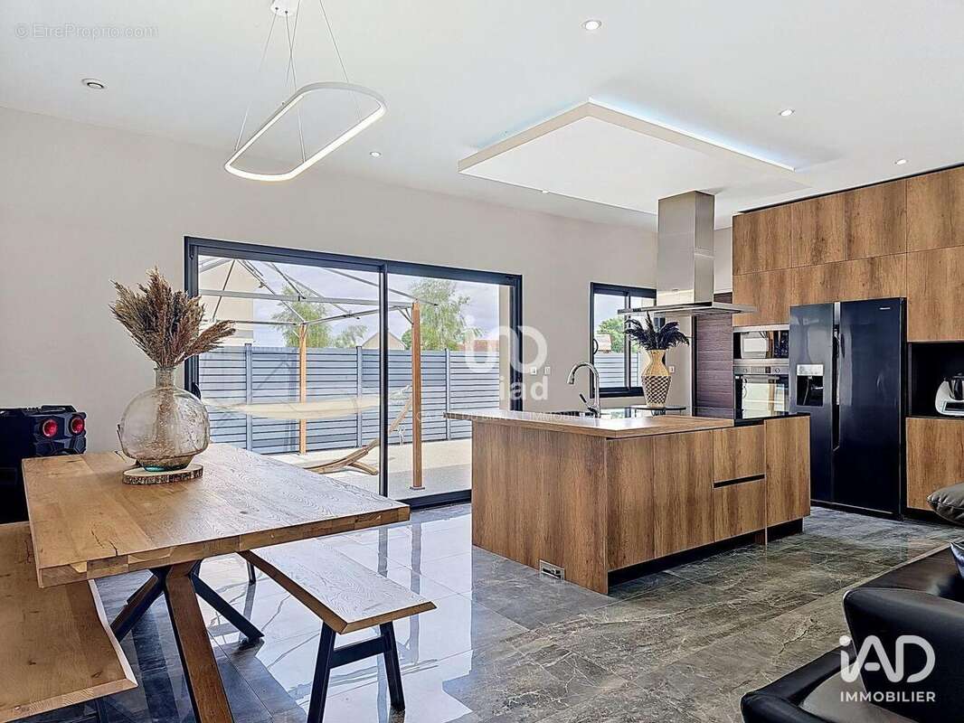 Maison 200 m² à Perdreauville  - photo 5