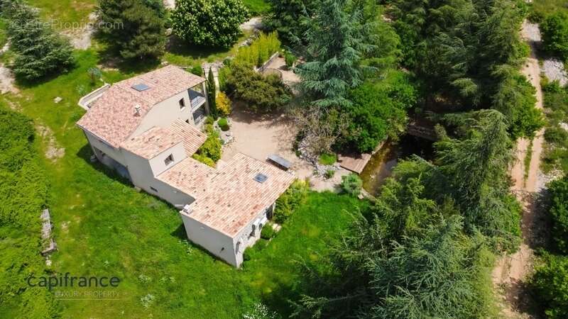 Grande propriété avec Piscine Naturelle - Élégance provençale entre Mont Ventoux et Luberon en EXCLUSIVITÉ - photo 24