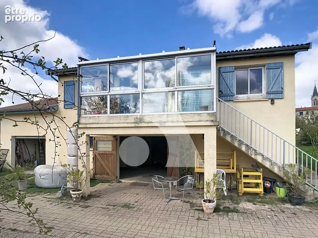 Maison à AVEIZE