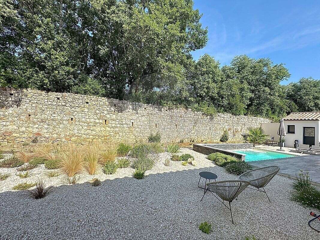 Maison à LA CALMETTE