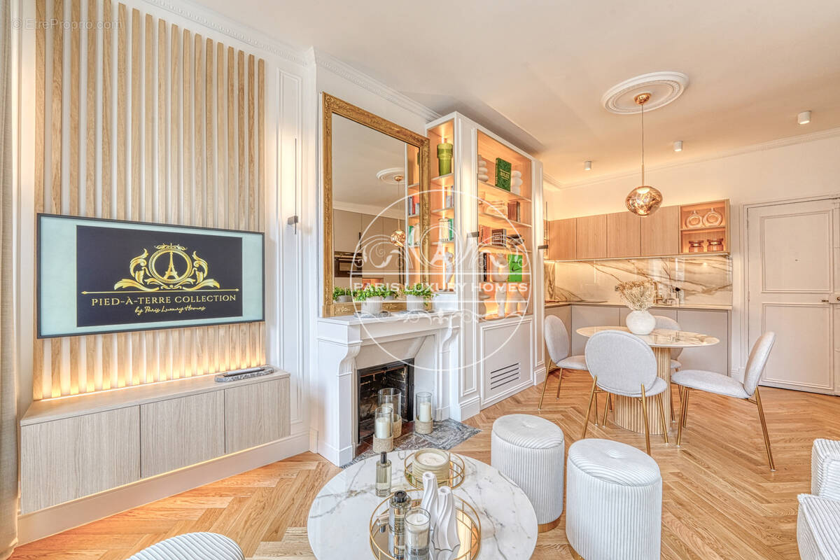 Appartement à PARIS-6E