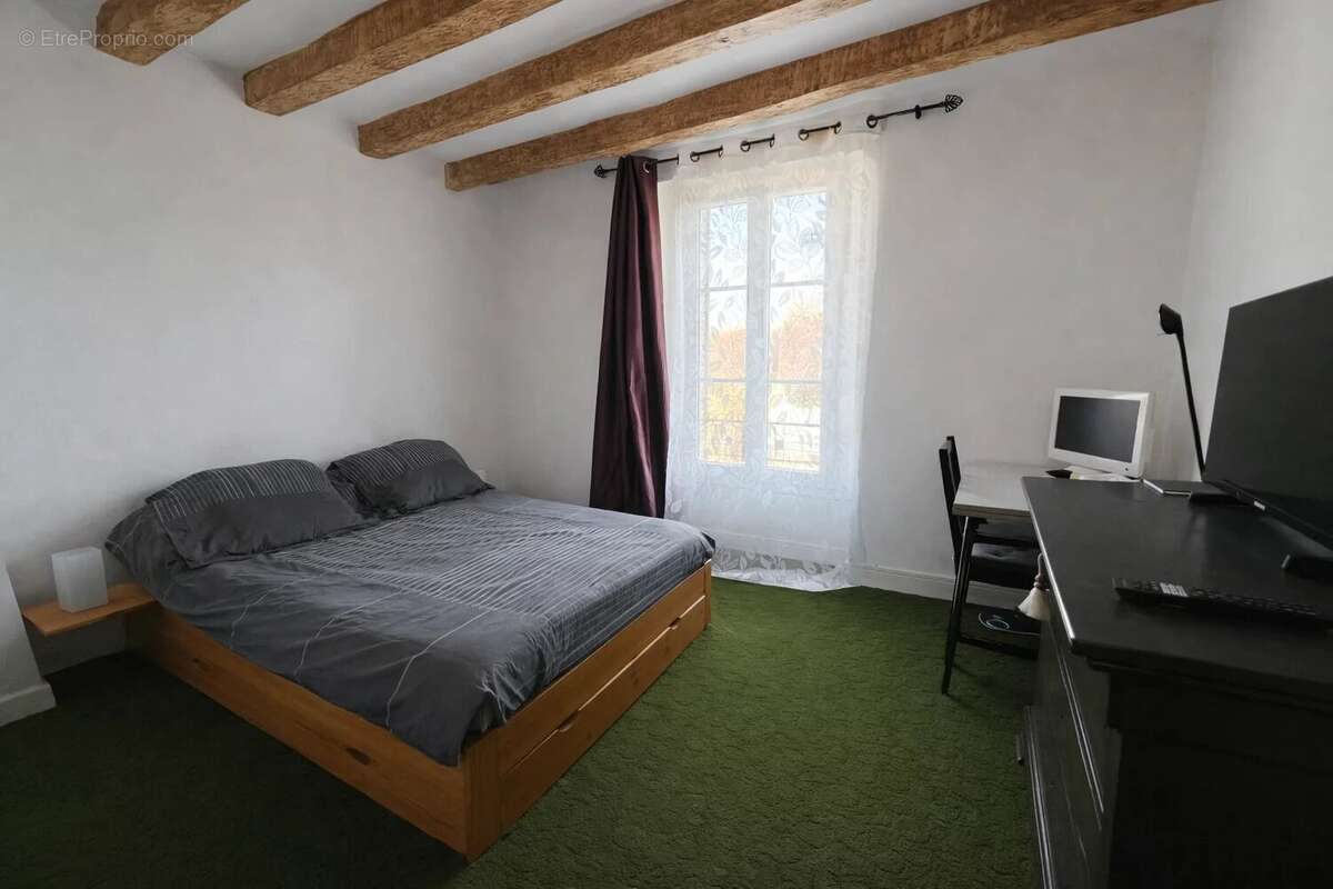 Maison à FONTENAY-TRESIGNY