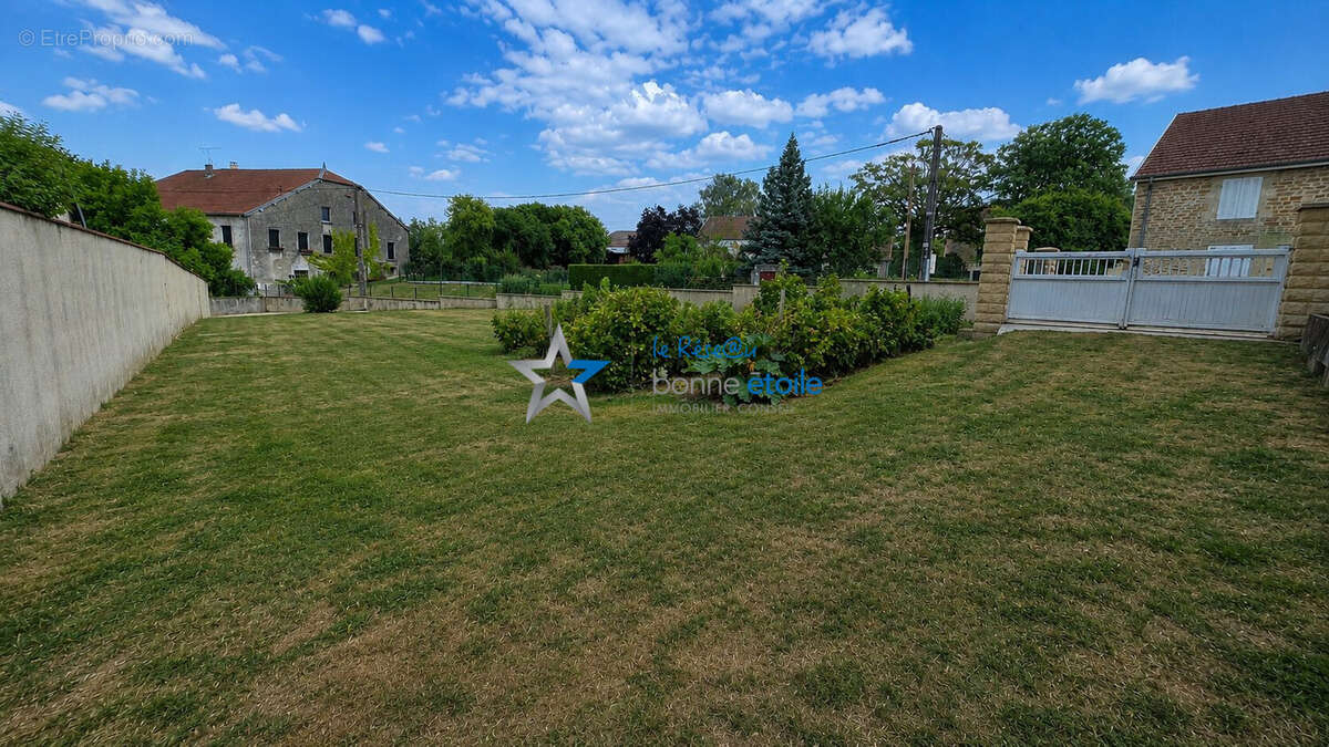 Maison 125 m² à Champigny-Les-Langres  - photo 4