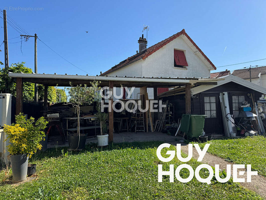 Commerce à PARAY-VIEILLE-POSTE