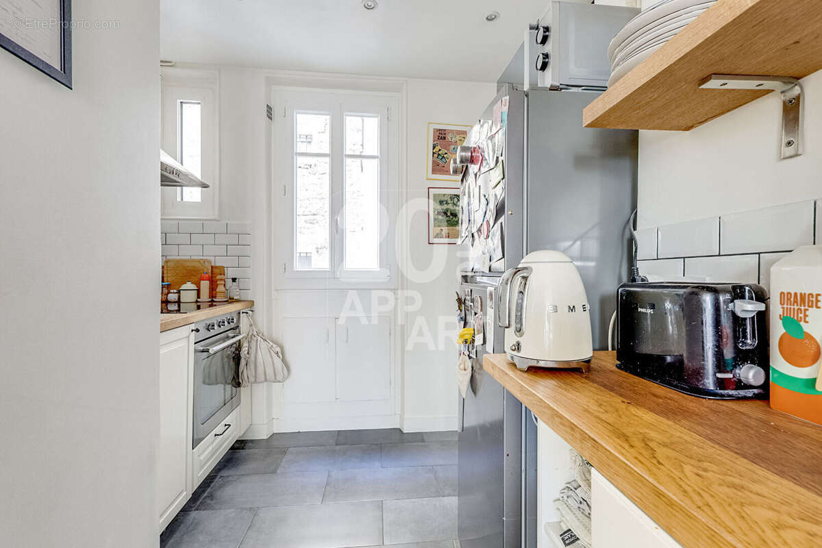 Appartement à PARIS-20E