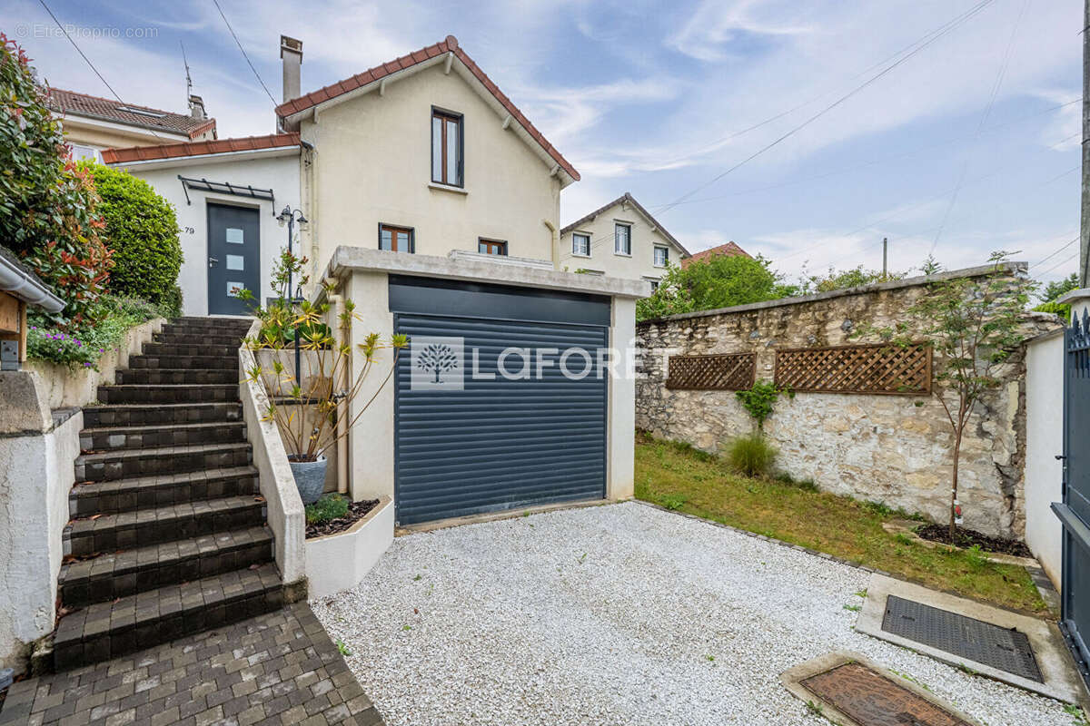 Maison à CONFLANS-SAINTE-HONORINE