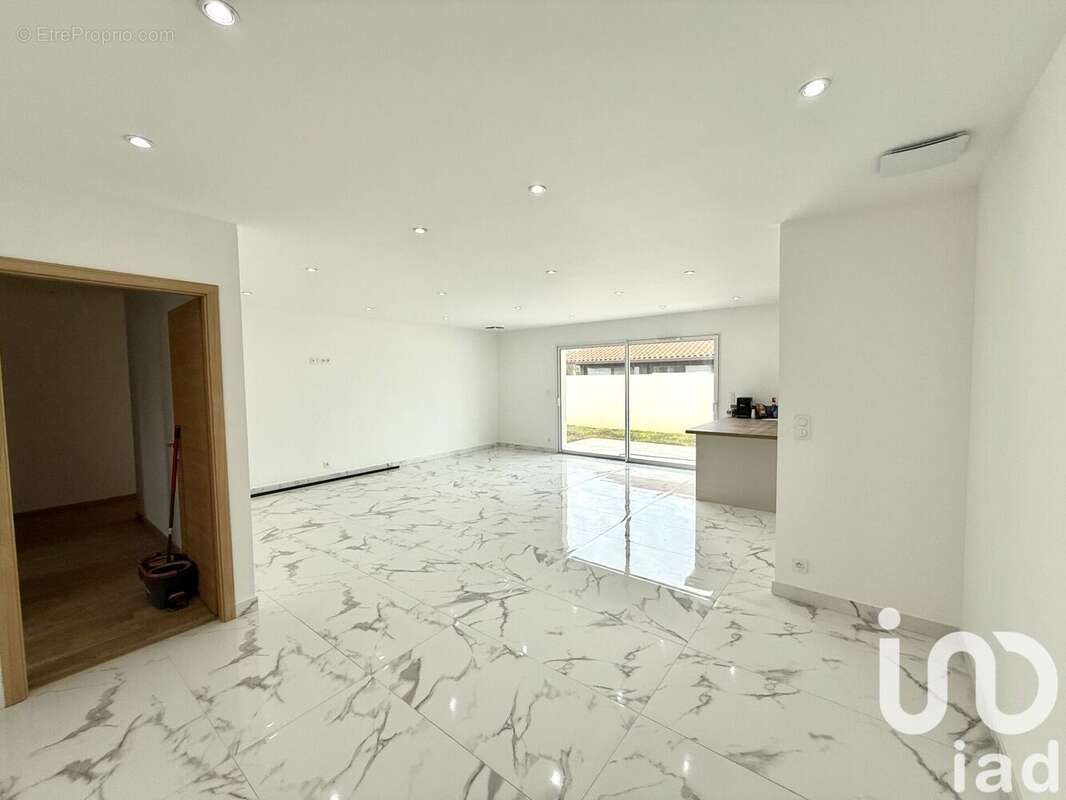 Photo 7 - Maison à OS-MARSILLON