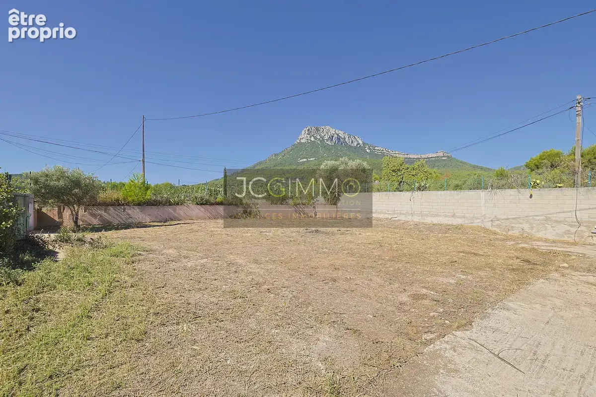 La farlède   terrain plat de 2 549 m2   maison t3 à rénover + hangar - photo 15