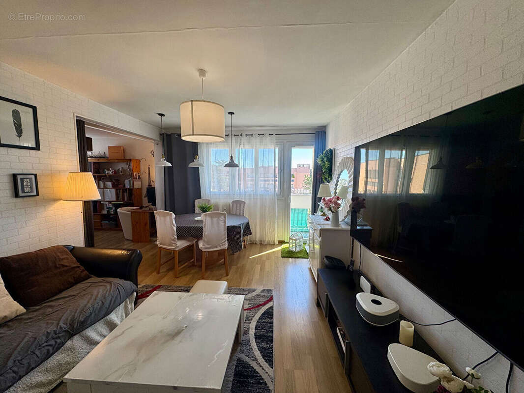 Appartement à COURNON-D'AUVERGNE