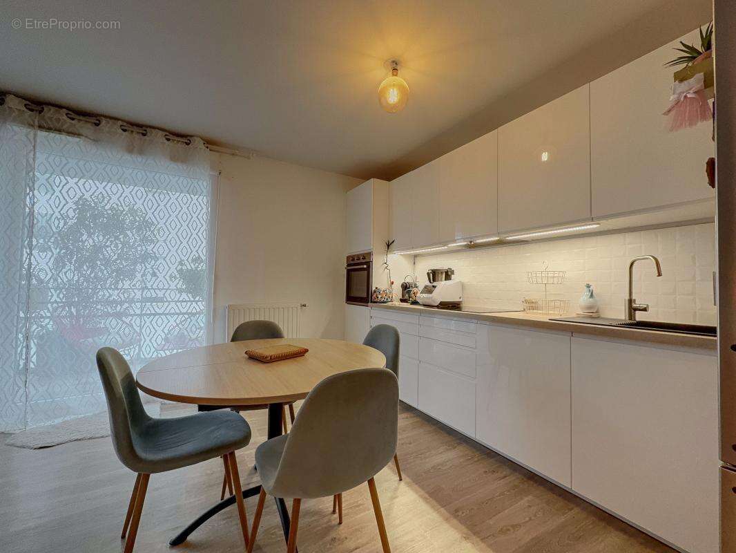 Appartement à FONTAINE-LES-DIJON