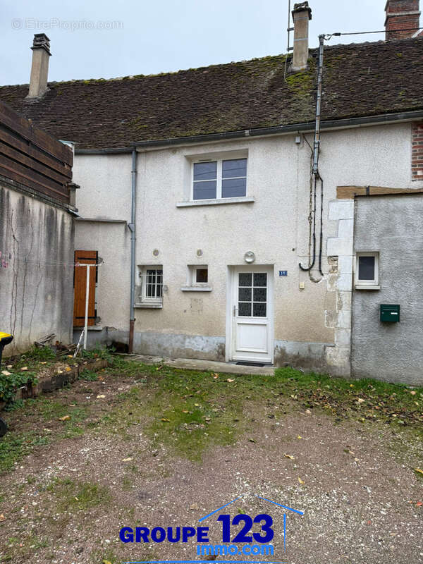 Maison à APPOIGNY