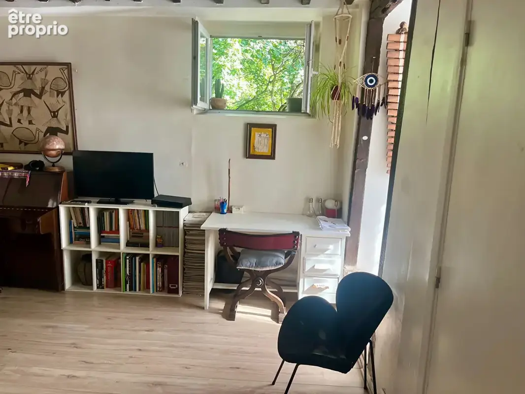 Appartement 2 pièces à vendre face aux Buttes Chaumont (75019) ! - photo 4