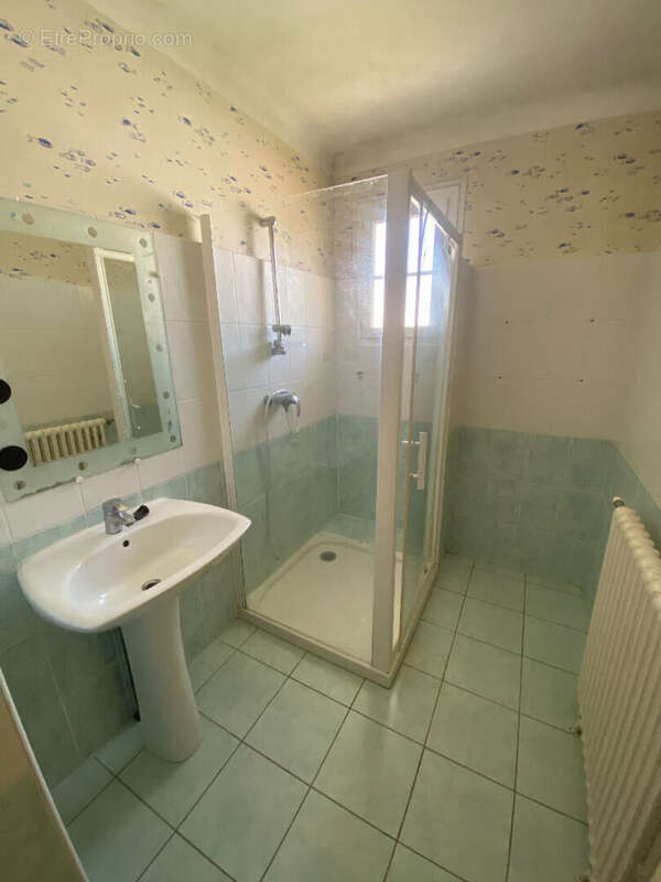 La Ferte Bernard, maison cinq chambres - photo 6