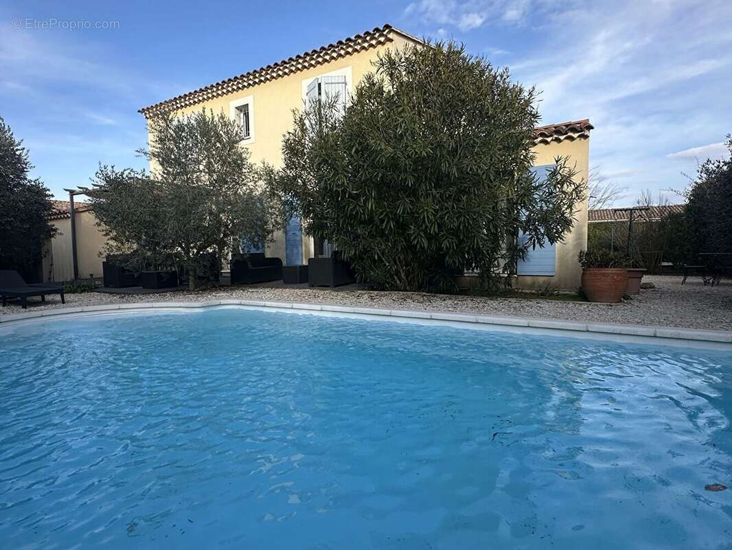 Maison à CHEVAL-BLANC