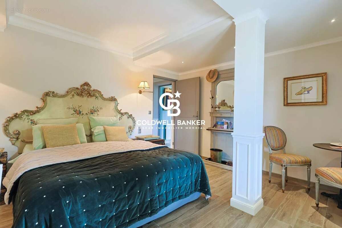 Confort, vue & authenticité et seulement 25 minutes de ST TROPEZ - photo 49