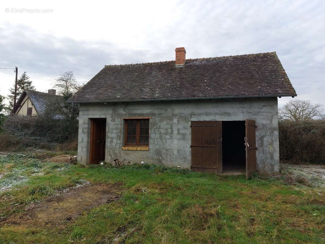 Maison à NEAUFLES-AUVERGNY