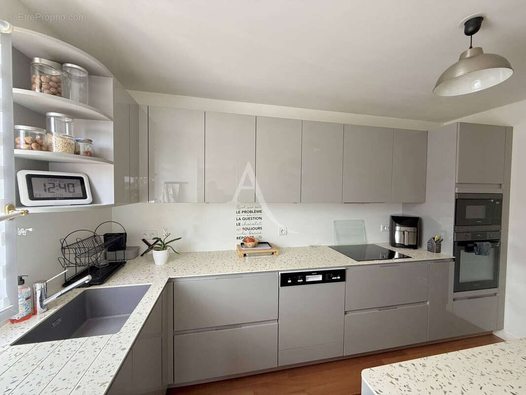 Appartement Ozoir La Ferriere 5 pièce(s) 105 m2 - photo 3