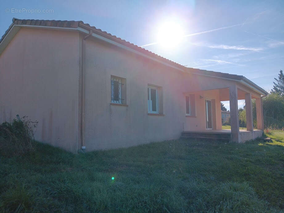 Maison à LA SALVETAT-BELMONTET