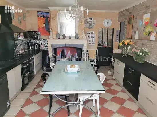 Magnifique propriete de 257 m2 avec 6 chambres, 4 sdb, piscine et un gite de 67 m2 avec 2 chambres !!! - photo 14