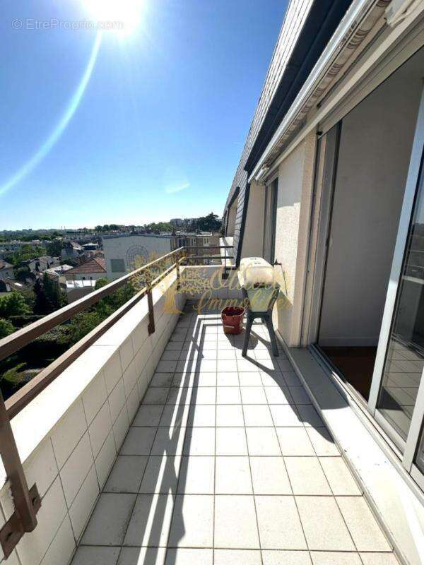 Appartement à NOGENT-SUR-MARNE
