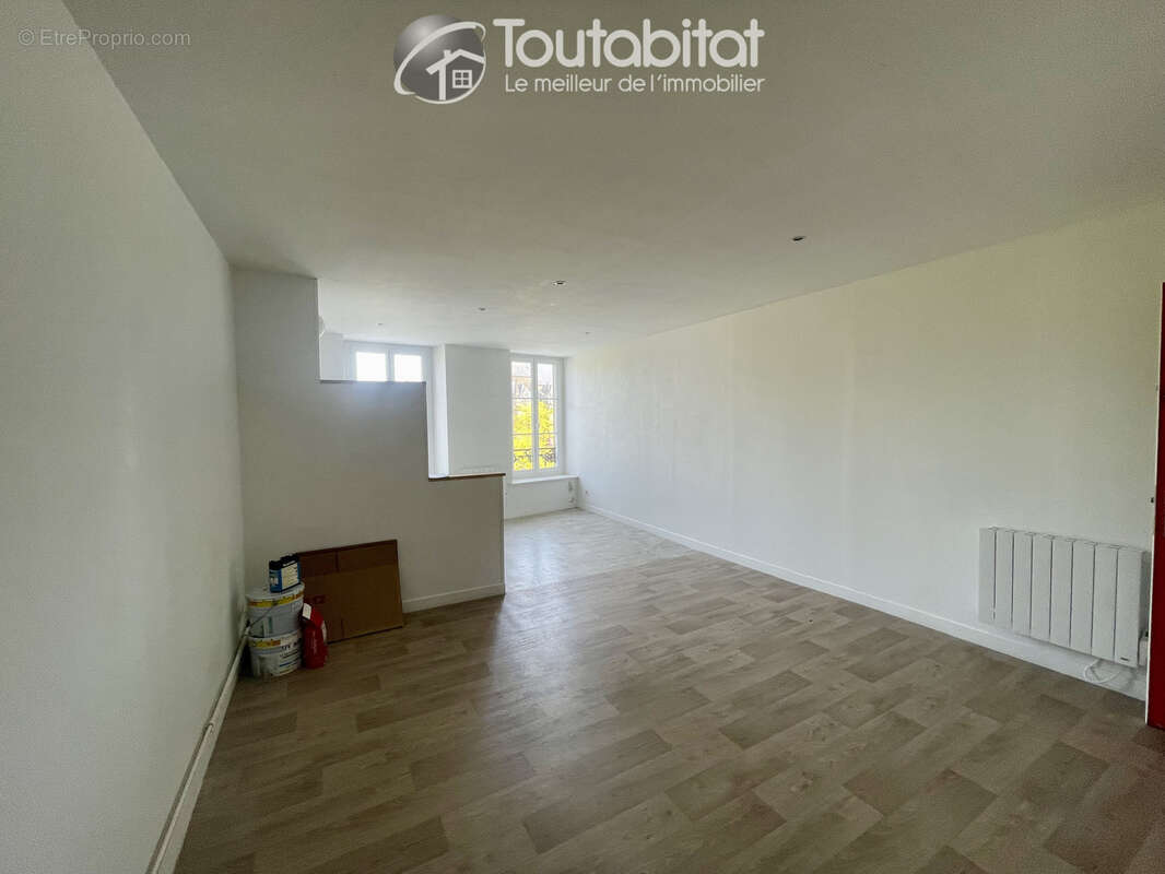 Appartement à CHARLEVILLE-MEZIERES