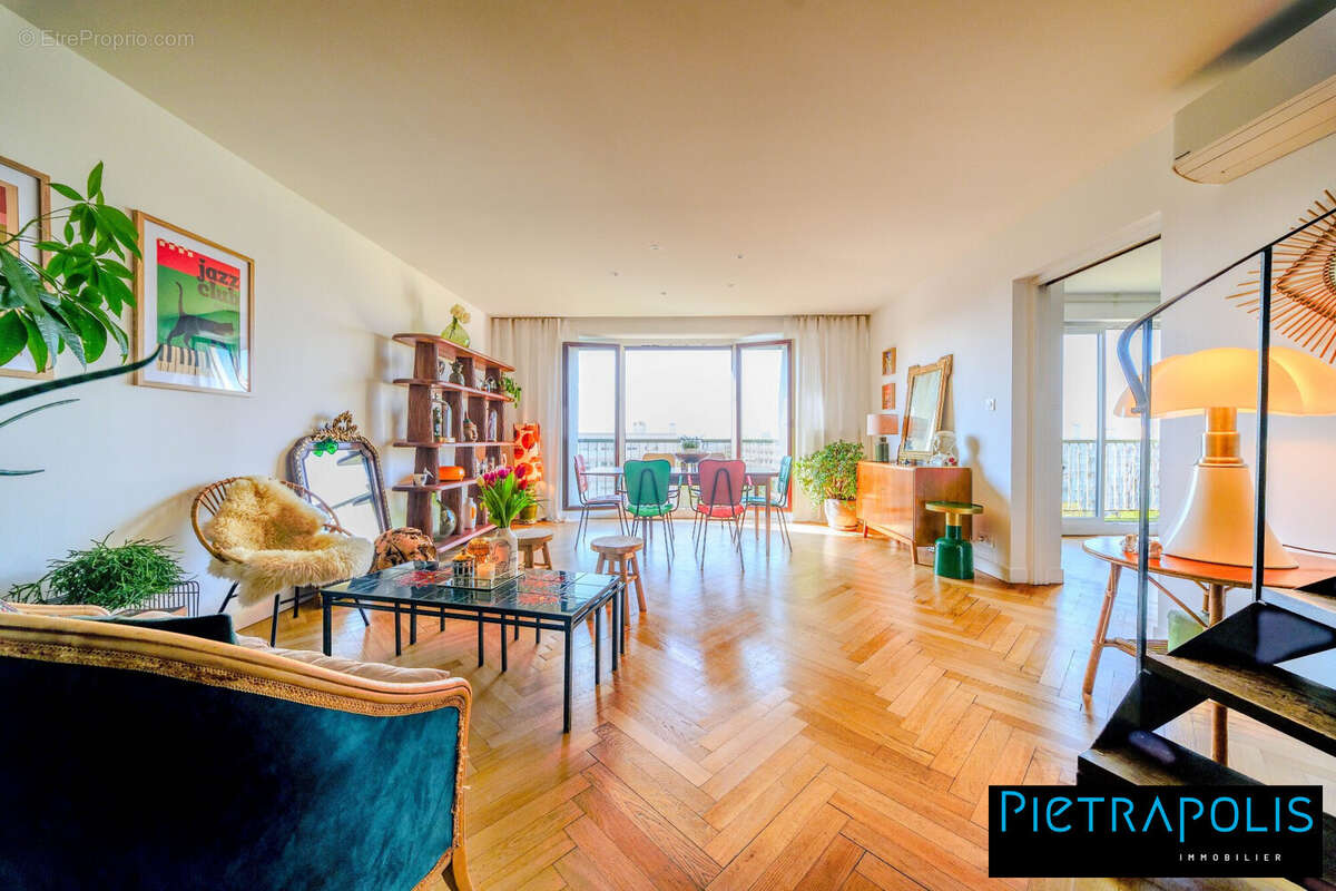 Appartement à LYON-5E