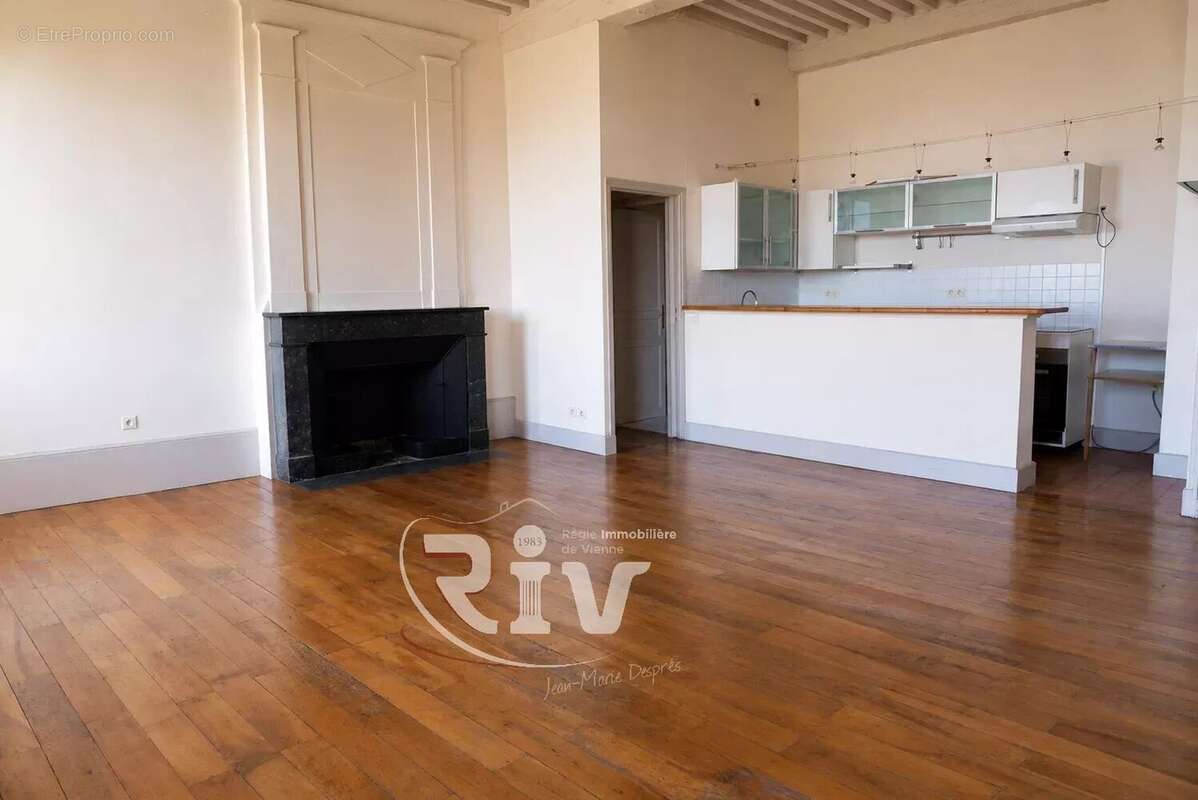 Appartement à CHONAS-L'AMBALLAN