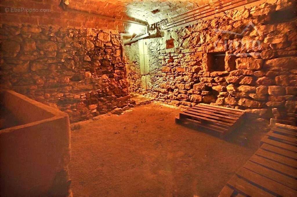 Appartement à CRUAS