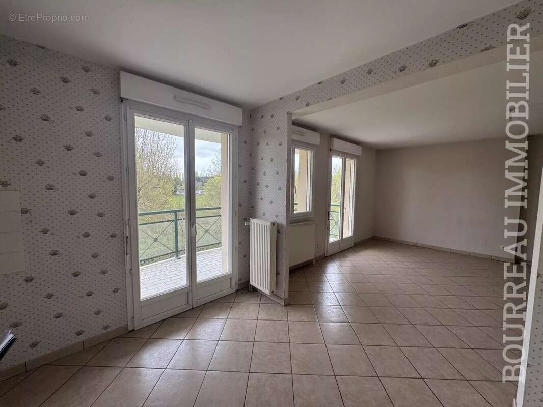 Appartement à JOIGNY