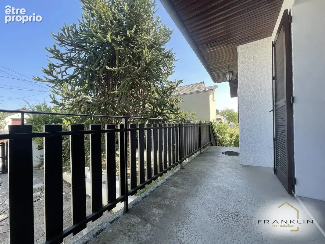 Mitry-le-neuf - spacieux pavillon individuel avec 4 chambres, sous-sol total et un beau jardin - photo 13