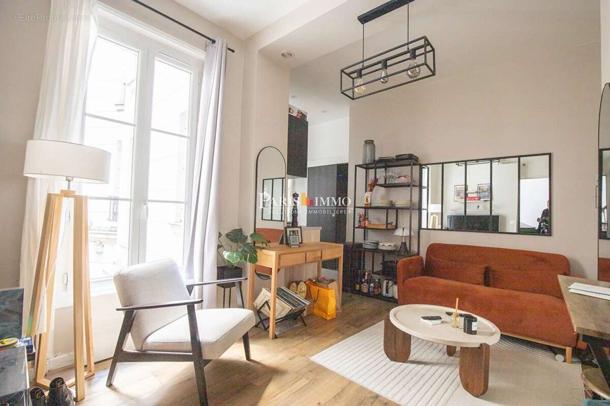 Commerce à PARIS-18E