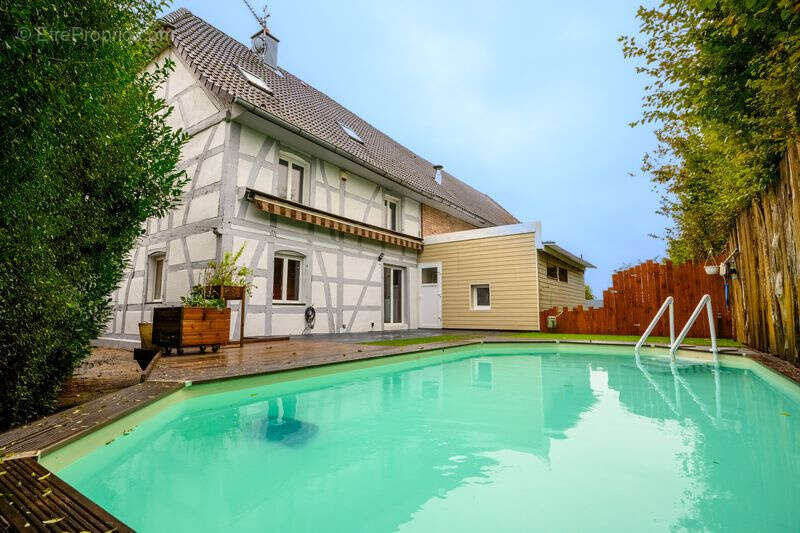 Maison à CHAVANNES-SUR-L&#039;ETANG