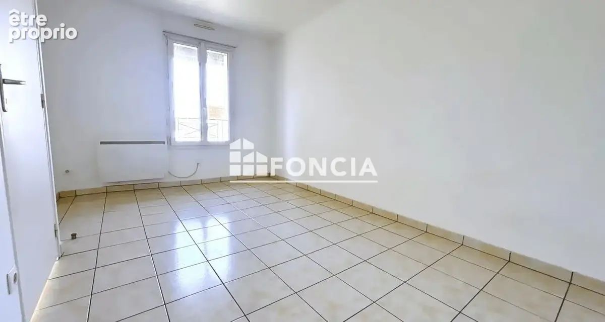 Maison 3 pièces en excellent état avec terrasse et parking (Gare à 4 km) - photo 4