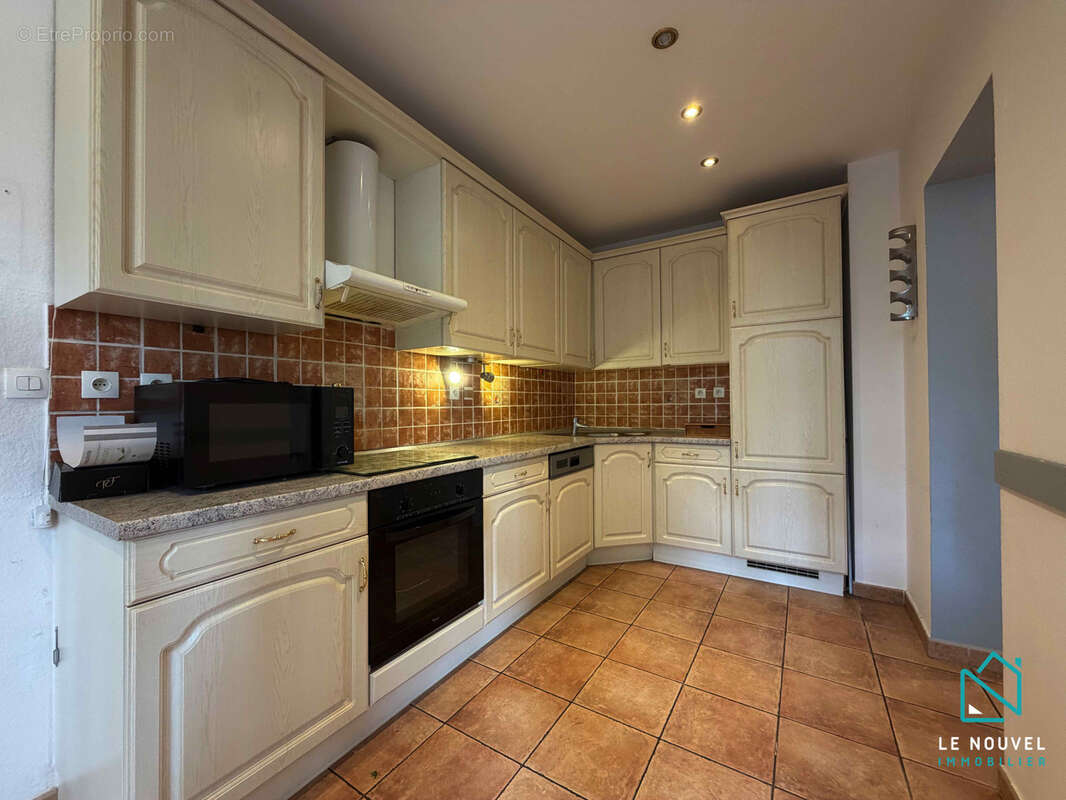 Appartement avec très grand jardin à Mulhouse - photo 3