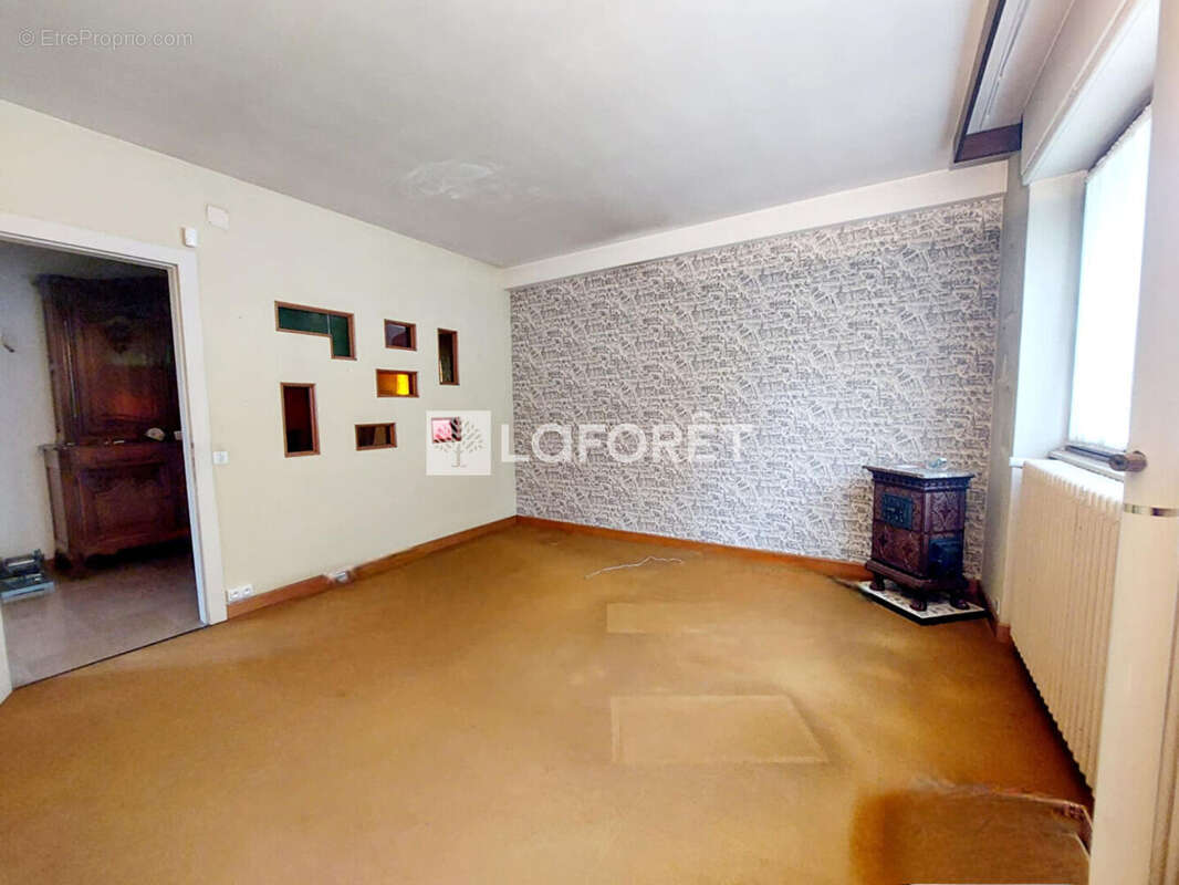 Maison d'Architecte BAINS LES BAINS 10 pièce(s) 291 m2 - photo 8
