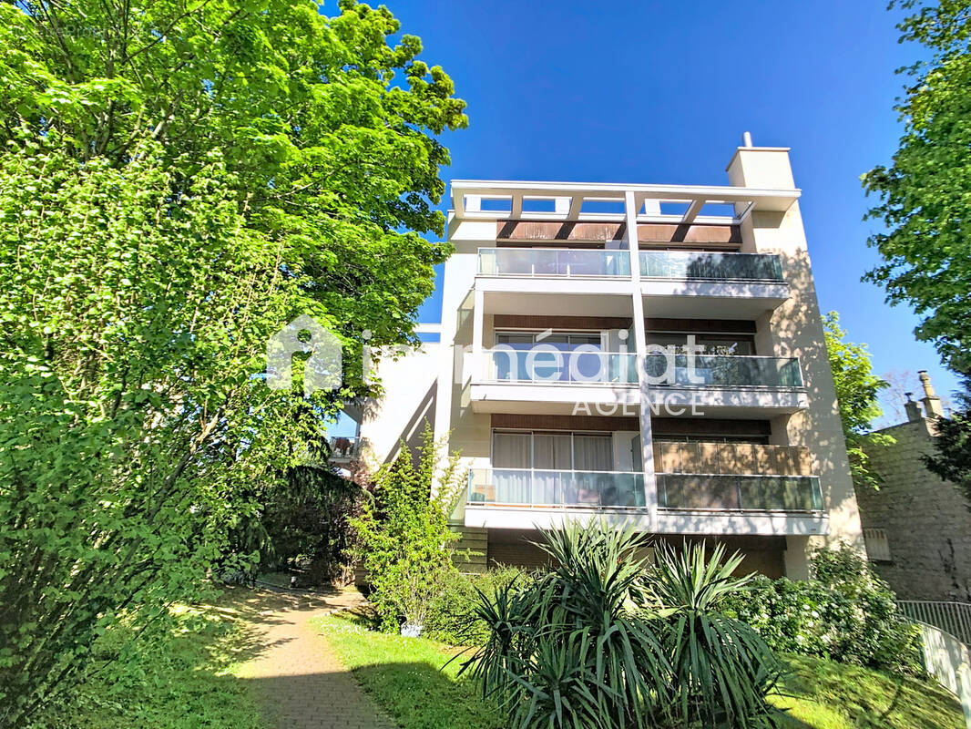 Appartement à RUEIL-MALMAISON