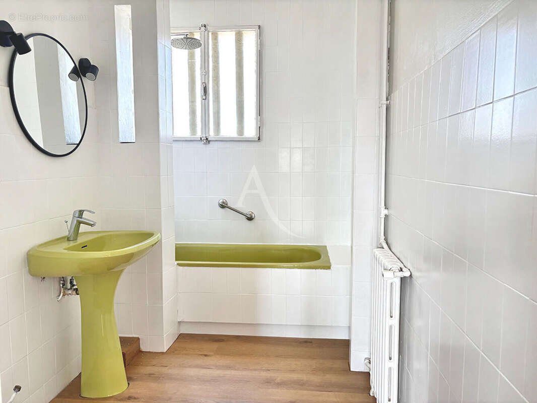 Appartement à IVRY-SUR-SEINE