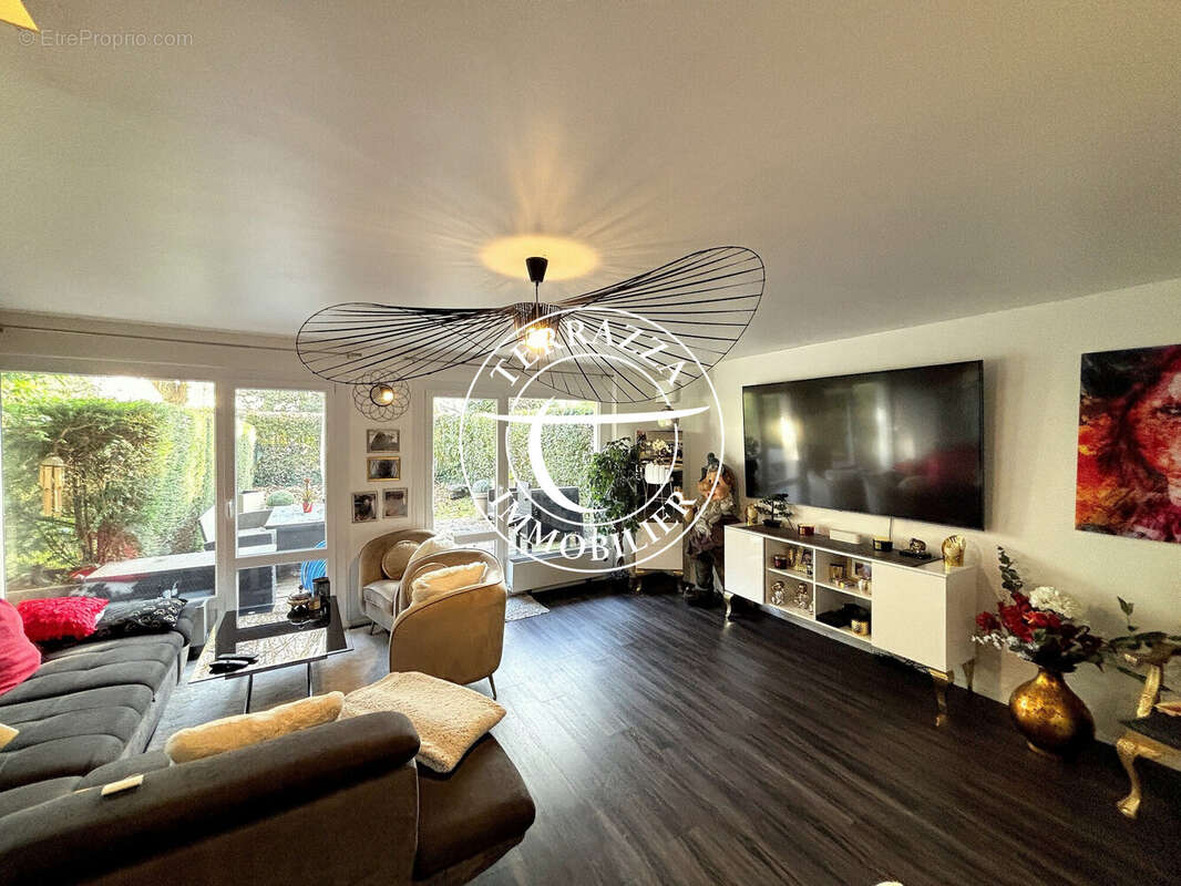 Appartement à NOISY-LE-ROI