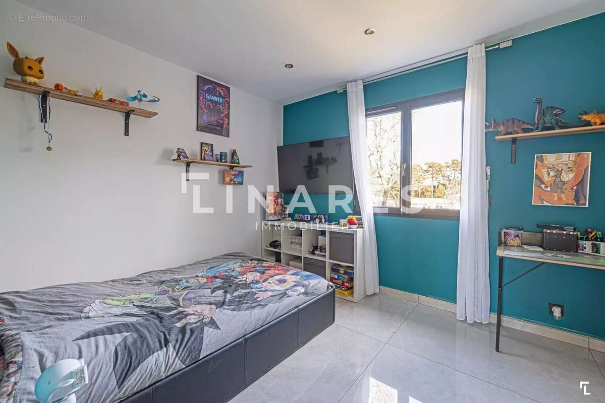 Maison à PLAN-D'AUPS-SAINTE-BAUME