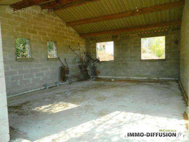 Maison 50 m² à Les Vans  - photo 4