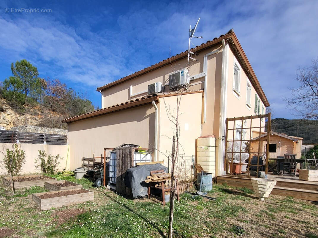 Maison à LAROQUE