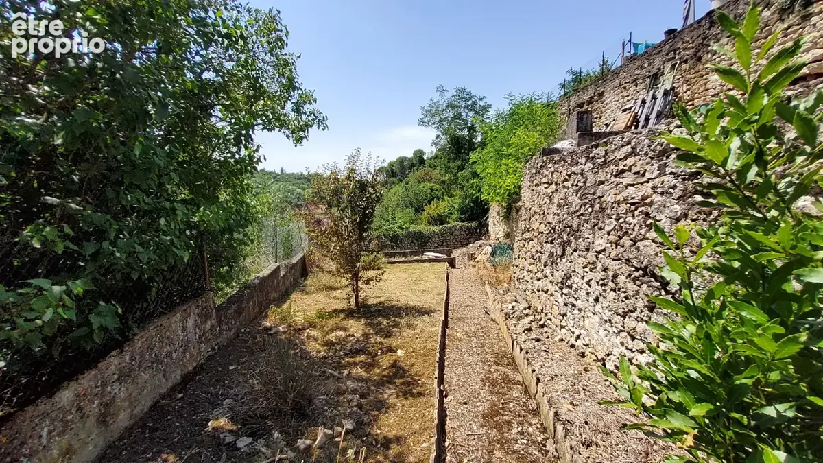 A VENDRE - Maison de ville 115m2 - 5 pièces - 4 chambres - 620m2 de terrain - Poitiers Ouest - photo 12