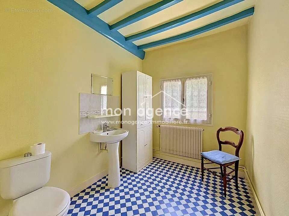 Maison à LA NEUVILLE-CHANT-D'OISEL