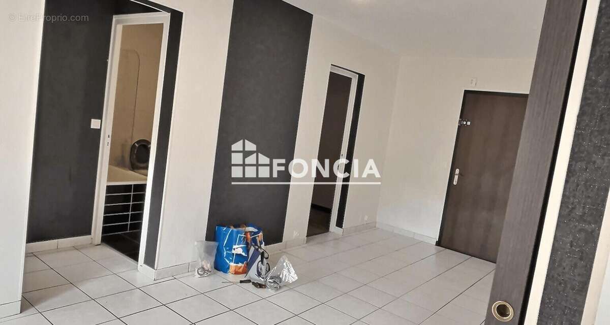 Appartement à PONT-EVEQUE