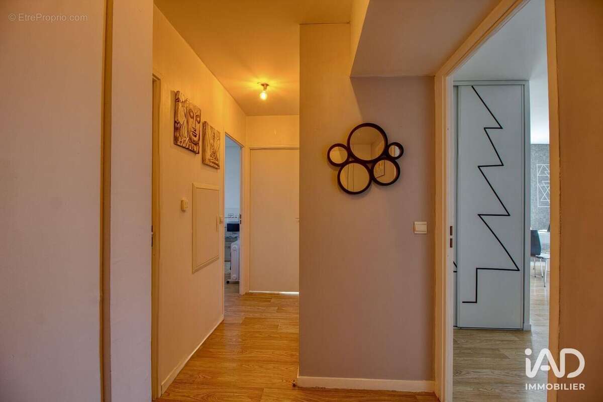 Photo 8 - Appartement à SAINT-MAXIMIN