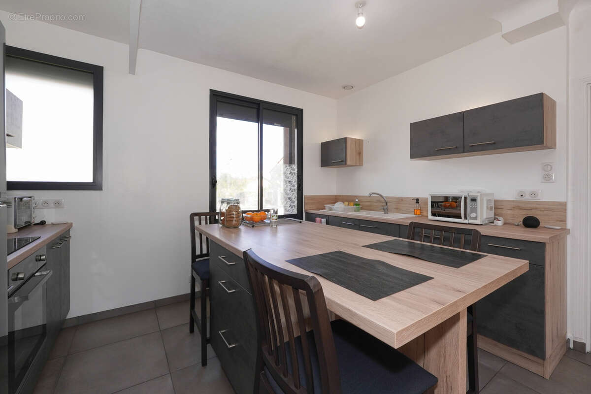 Maison à CLERMONT-FERRAND