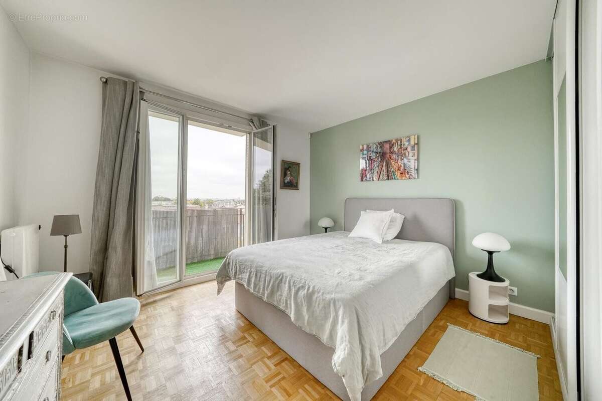 Appartement à GARCHES