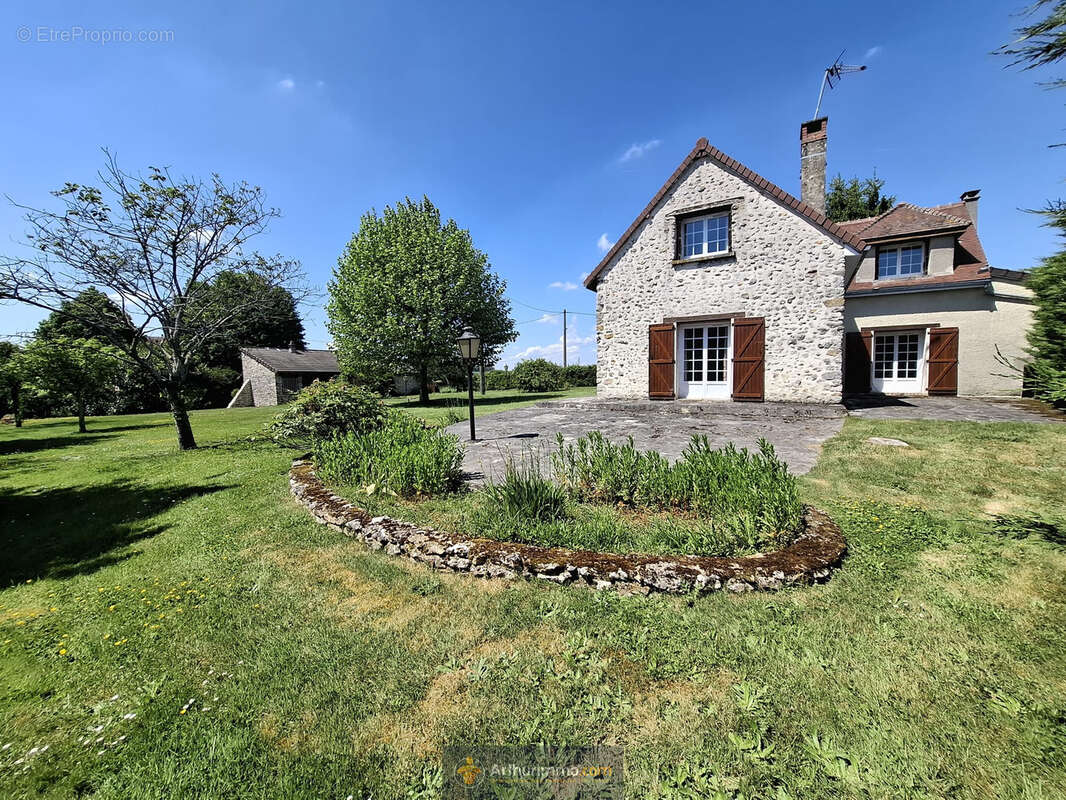 Maison à COULOMMIERS