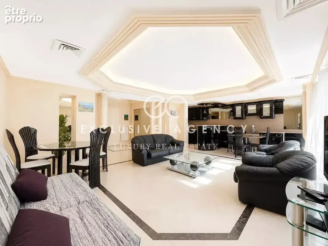 Cannes Banane appartement 4 pièces 105m² étage élevé terrasse parking et cave - photo 4