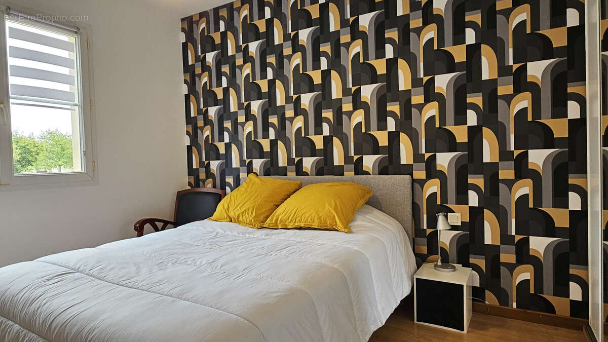 Maison à VIC-FEZENSAC